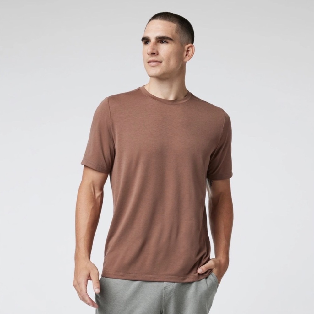 Vuori Men’s “Current Tech” Tee (L) *SOLD OUT AT VUORI*
